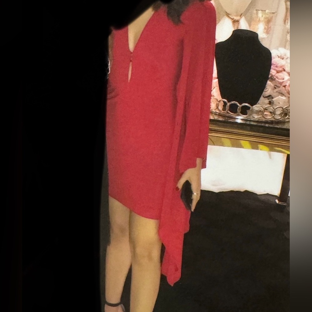 Beautiful flowy red dress